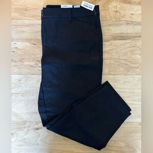 NWT Old Navy Pixie Pant